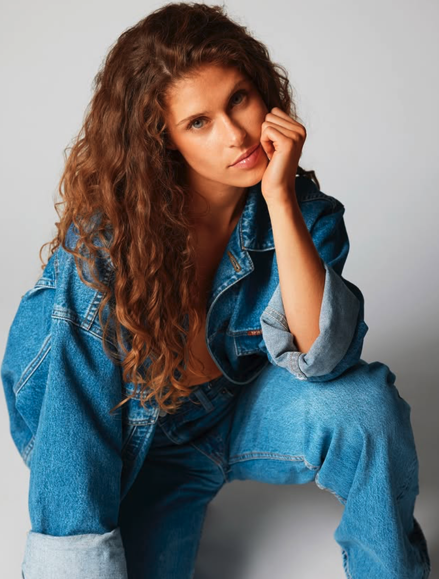 Laura S - CC Models