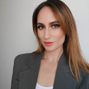 Dalila B